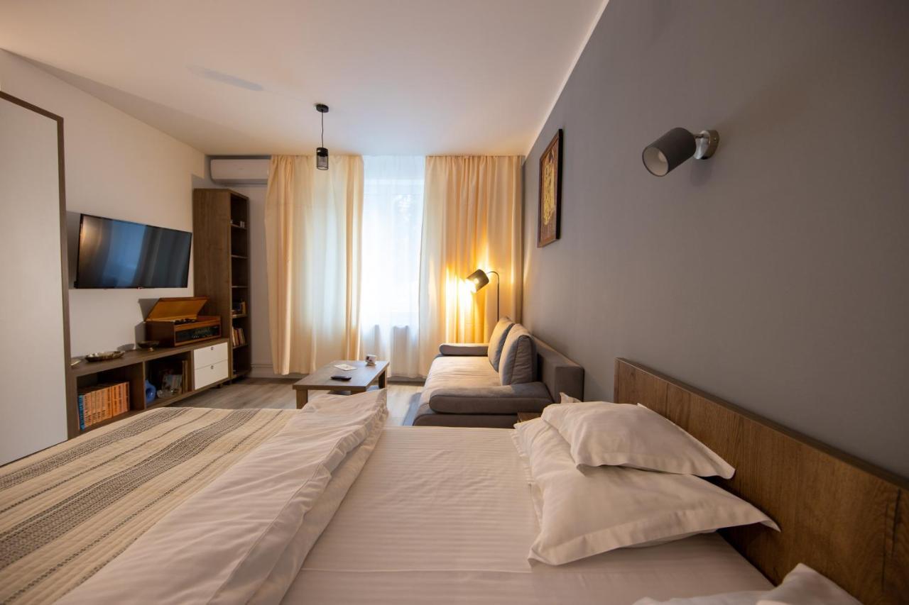 Central Place Apartment Timisoara 2 Luaran gambar