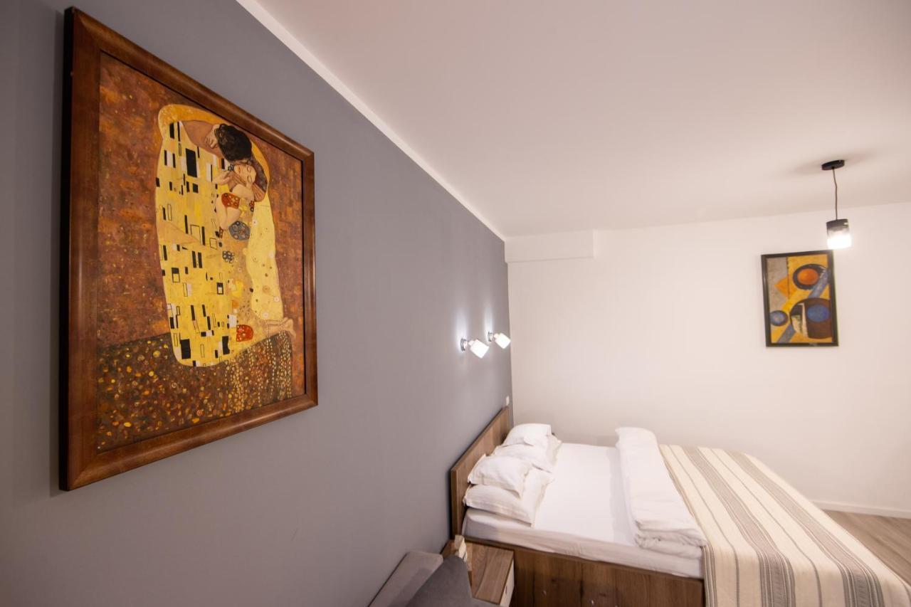 Central Place Apartment Timisoara 2 Luaran gambar