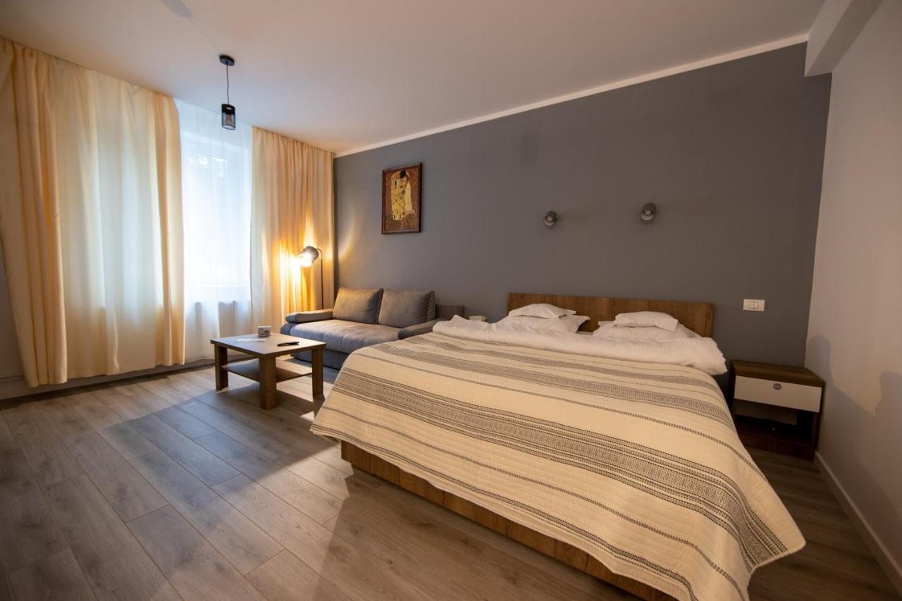 Central Place Apartment Timisoara 2 Luaran gambar