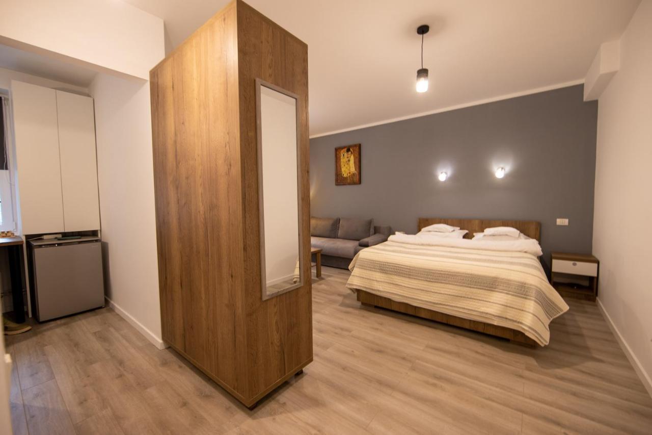 Central Place Apartment Timisoara 2 Luaran gambar